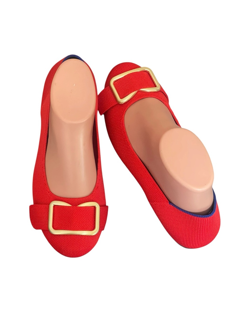 Rothy's The Emblem Flat Cardinal
tef Ballet Flat Gold Buckle
Womens Size W7.5 NE